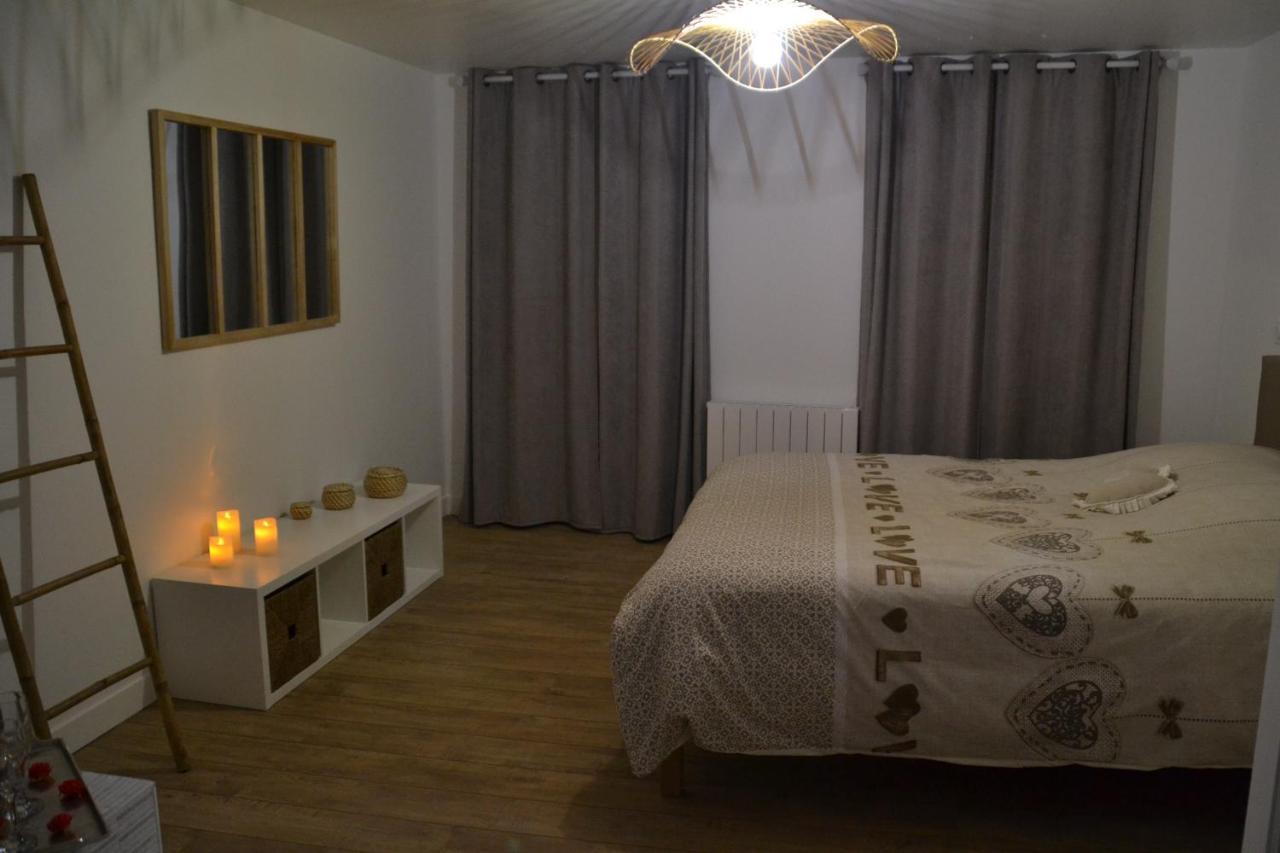 Апартаменты Triplex 110 M2 Centre Historique Avec Jacuzzi Динан Экстерьер фото