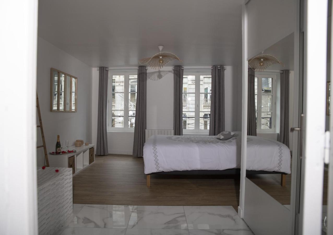Апартаменты Triplex 110 M2 Centre Historique Avec Jacuzzi Динан Экстерьер фото